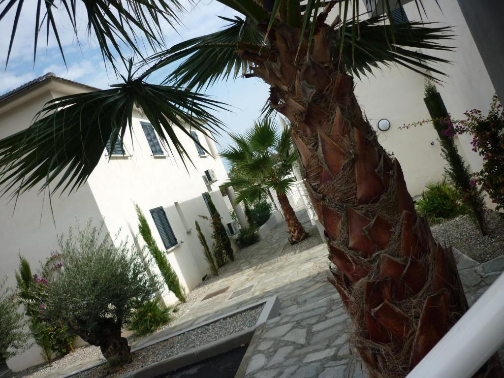 Residence Marea resort Santa-Lucia-di-Moriani Exterior foto